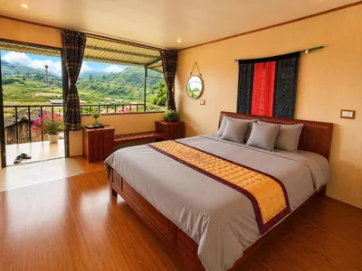 Tweepersoonskamer met Uitzicht op de Bergen — Sapa May Homestay