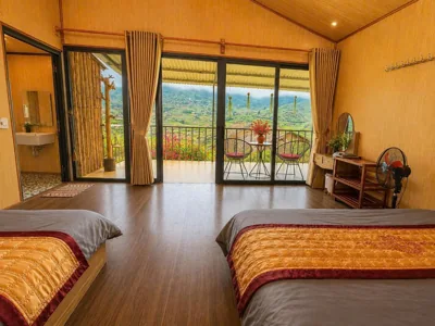 Driepersoonskamer met Uitzicht op de Bergen — Sapa May Homestay